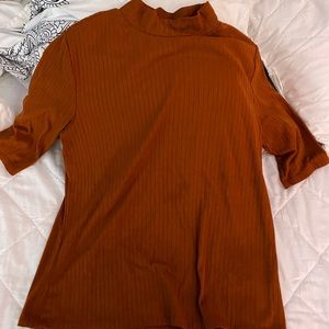 Orange Ribbed Turtle Neck Shortsleeve